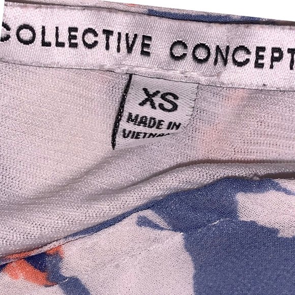 Women's Floral Tops | Blue Feminine Top | Short Puff Sleeves Top Size XS - Picture 6 of 8